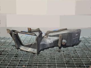 bontott MAZDA CX-7 Hűtő Légterelő