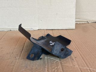 bontott MAZDA CX-7 Hűtő Légterelő