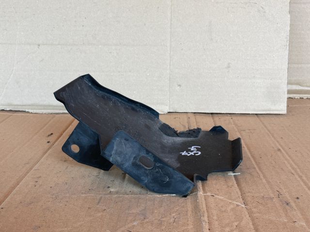 bontott MAZDA CX-7 Hűtő Légterelő