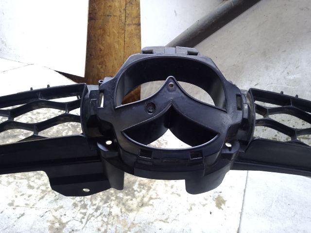 bontott MAZDA CX-7 Hűtőrács