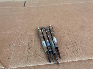 bontott MAZDA CX-7 Izzító/Gyújtó Gyertya