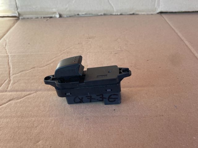 bontott MAZDA CX-7 Jobb első Ablakemelő Kapcsoló