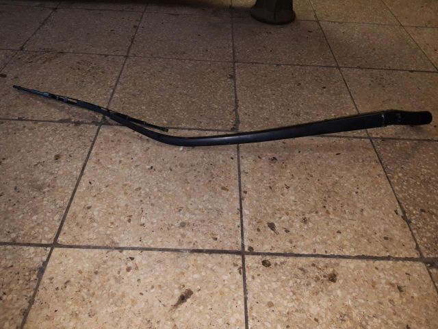 bontott MAZDA CX-7 Jobb első Ablaktörlő Kar