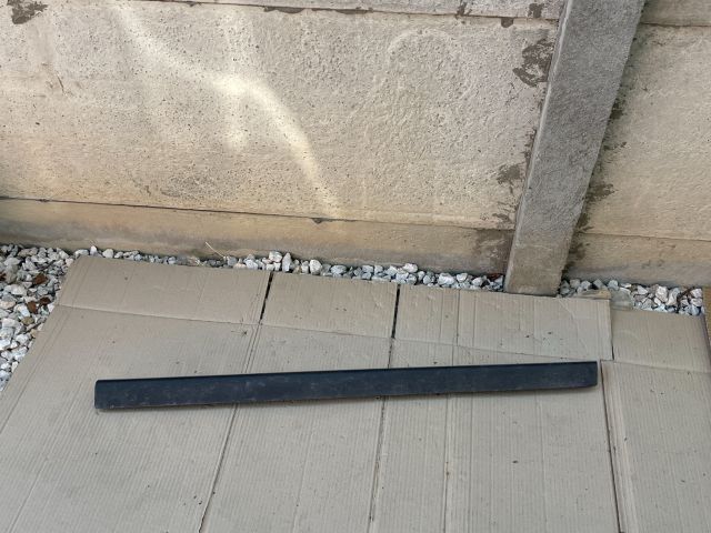 bontott MAZDA CX-7 Jobb első Ajtó Díszléc