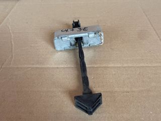 bontott MAZDA CX-7 Jobb első Ajtóhatároló