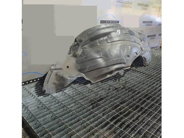 bontott MAZDA CX-7 Jobb első Dobbetét (Kerékjárati, Műanyag)