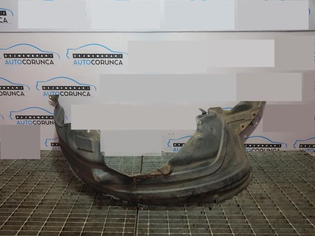 bontott MAZDA CX-7 Jobb első Dobbetét (Kerékjárati, Műanyag)