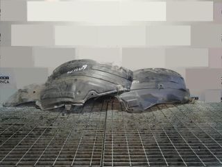 bontott MAZDA CX-7 Jobb első Dobbetét (Kerékjárati, Műanyag)