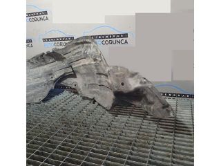 bontott MAZDA CX-7 Jobb első Dobbetét (Kerékjárati, Műanyag)