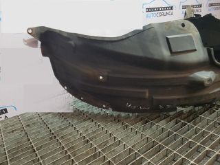 bontott MAZDA CX-7 Jobb első Dobbetét (Kerékjárati, Műanyag)