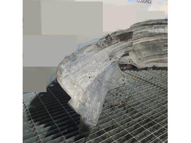 bontott MAZDA CX-7 Jobb első Dobbetét (Kerékjárati, Műanyag)