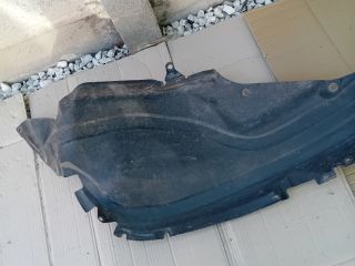 bontott MAZDA CX-7 Jobb első Első Dobbetét (Kerékjárati, Műanyag)