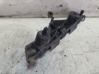 bontott MAZDA CX-7 Jobb első Oldal Lökhárító Tartó (Műanyag)