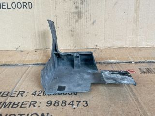 bontott MAZDA CX-7 Jobb első Sárvédő Gumi