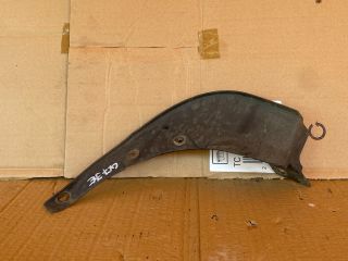 bontott MAZDA CX-7 Jobb első Sárvédő Gumi