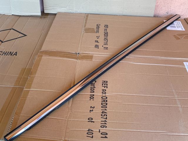 bontott MAZDA CX-7 Jobb első Vízlehúzó Gumicsík