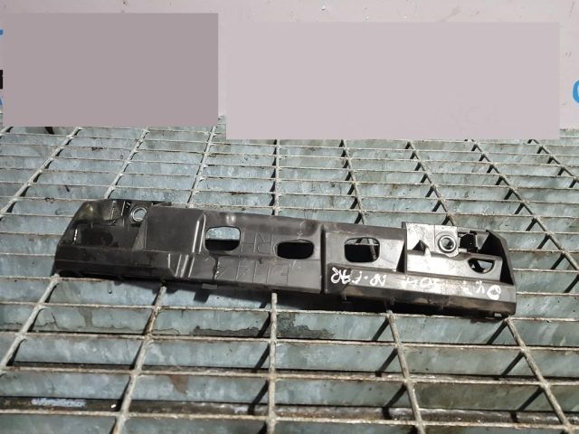 bontott MAZDA CX-7 Jobb Fényszóró Tartó