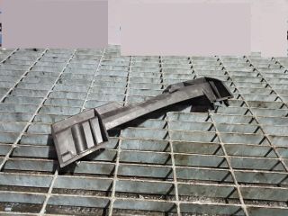 bontott MAZDA CX-7 Jobb Fényszóró Tartó