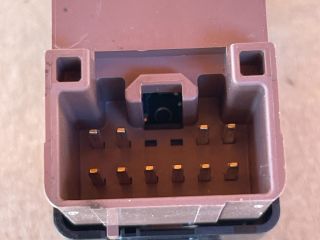 bontott MAZDA CX-7 Jobb hátsó Ablakemelő Kapcsoló