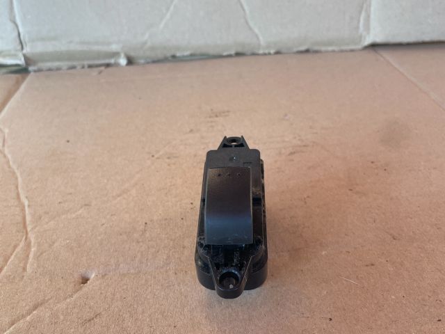 bontott MAZDA CX-7 Jobb hátsó Ablakemelő Kapcsoló