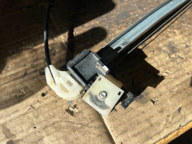 bontott MAZDA CX-7 Jobb hátsó Ablakemelő Szerkezet (Elektromos)