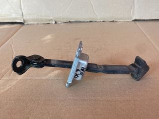 bontott MAZDA CX-7 Jobb hátsó Ajtóhatároló