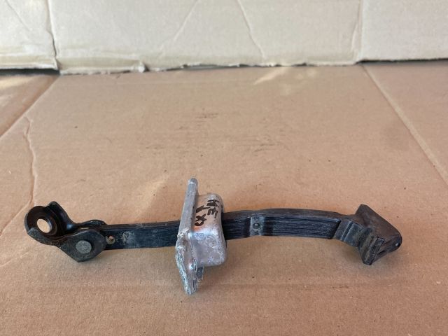 bontott MAZDA CX-7 Jobb hátsó Ajtóhatároló