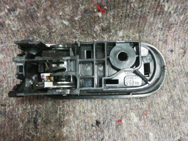 bontott MAZDA CX-7 Jobb hátsó Belső Kilincs