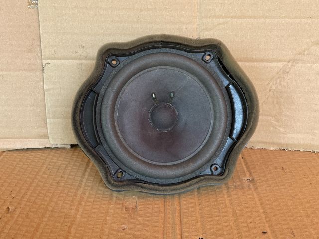 bontott MAZDA CX-7 Jobb hátsó Hangszóró