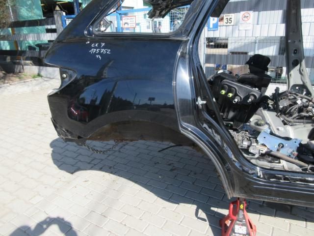 bontott MAZDA CX-7 Jobb hátsó Negyed Karosszéria Csomag