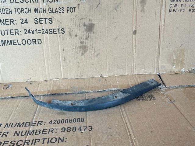 bontott MAZDA CX-7 Jobb hátsó Sárvédő Gumi