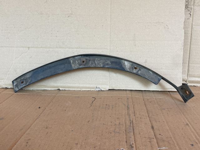 bontott MAZDA CX-7 Jobb hátsó Sárvédő Gumi