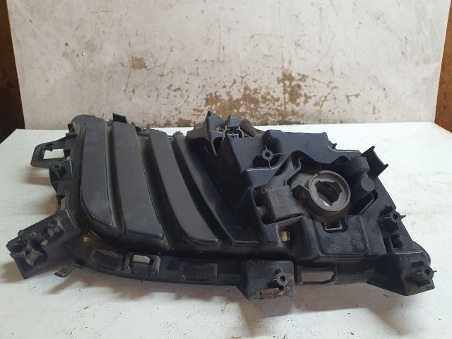 bontott MAZDA CX-7 Jobb Ködfényszóró