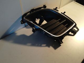 bontott MAZDA CX-7 Jobb Ködlámpa Rács