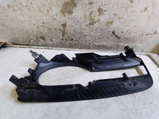 bontott MAZDA CX-7 Jobb Ködlámpa Rács