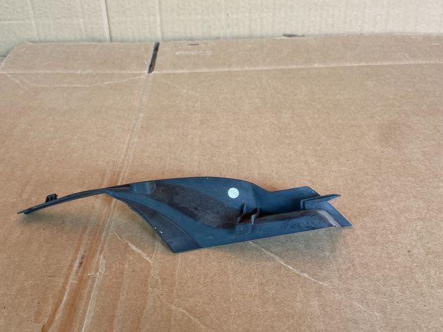 bontott MAZDA CX-7 Jobb Szélvédő Alatti Vízelvezető Műanyag