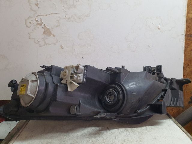 bontott MAZDA CX-7 Jobb Xenon Fényszóró