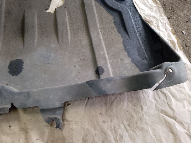 bontott MAZDA CX-7 Kartervédő