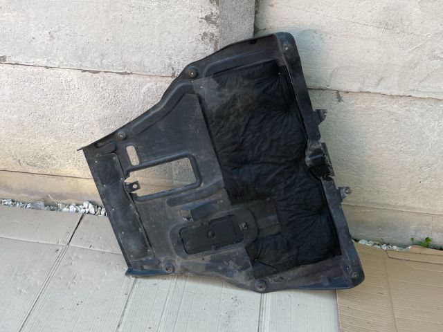 bontott MAZDA CX-7 Kartervédő