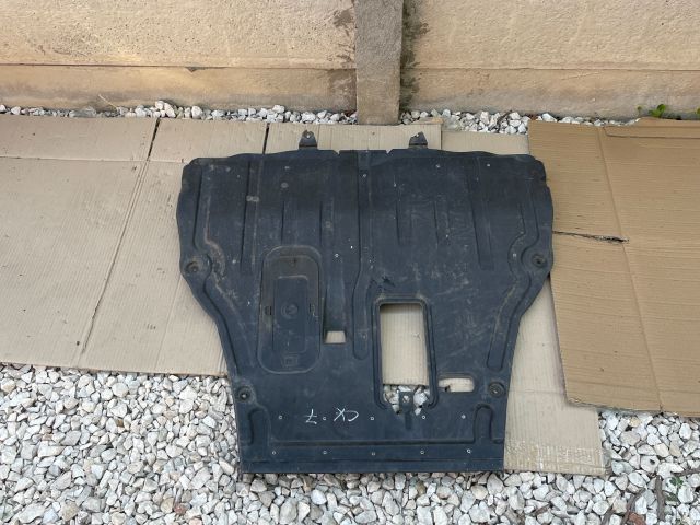 bontott MAZDA CX-7 Kartervédő