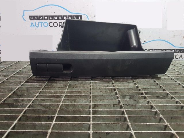 bontott MAZDA CX-7 Kesztyűtartó