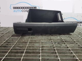 bontott MAZDA CX-7 Kesztyűtartó