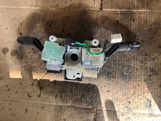 bontott MAZDA CX-7 Komplett Kormánykapcsoló (Bajuszkapcsoló)