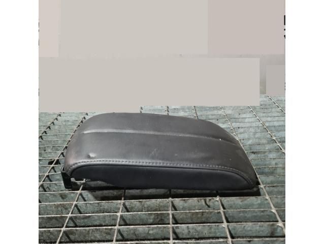 bontott MAZDA CX-7 Könyöklő