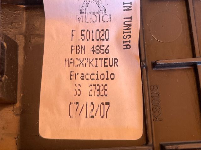 bontott MAZDA CX-7 Könyöklő