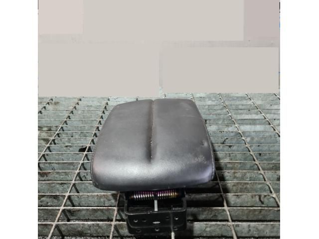 bontott MAZDA CX-7 Könyöklő