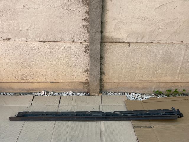 bontott MAZDA CX-7 Küszöb Burkolat