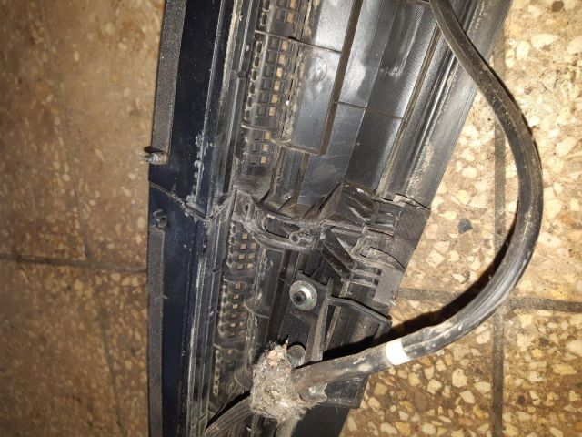 bontott MAZDA CX-7 Levélrács