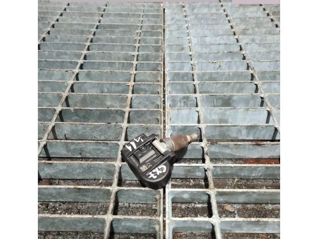 bontott MAZDA CX-7 Okos Kerékszelep