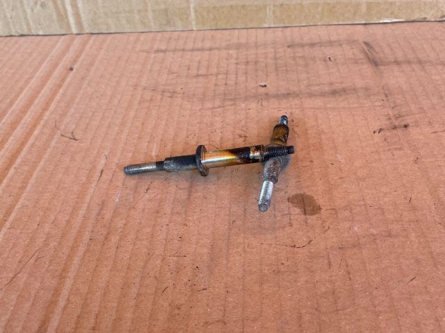 bontott MAZDA CX-7 Porlasztó Lefogató